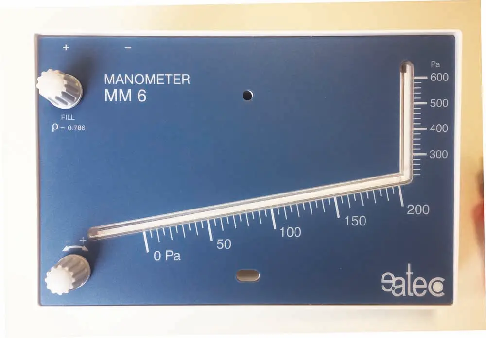 Liquid column manometer