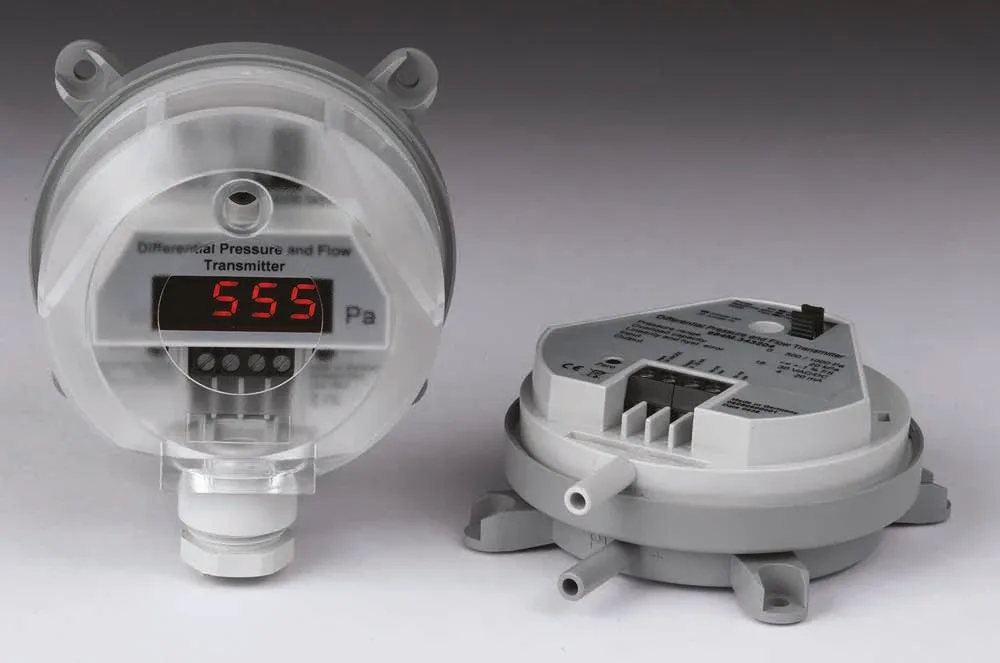 Air differential pressure transmitter, IP54
